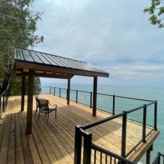 Contractor: Creative Custom Decks