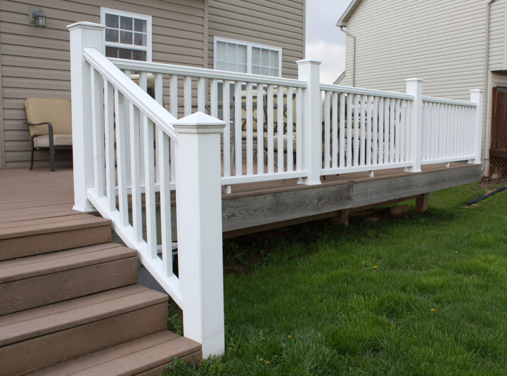 Ogden Vinyl Deck Railing